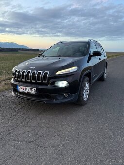 Jeep Cherokee - 2