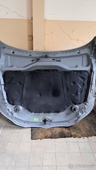 Bmw e61 kapota - 2