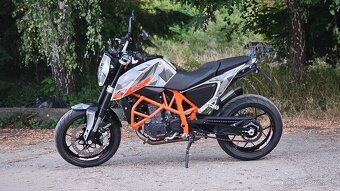 KTM 690 Duke r.v. 2016 - 2