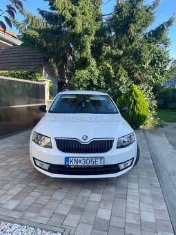 Škoda Octavia Combi 2.0 TDI Elegance/Style DSG - 2