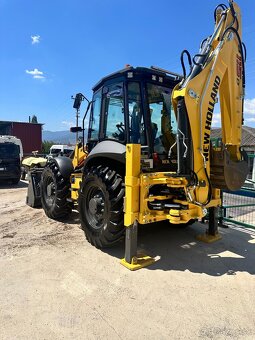 New holland B115 / 2024 , 45 hodin trakotr bager - 2