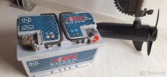 Predám motor na čln 34lb + baterka 80Ah - 2