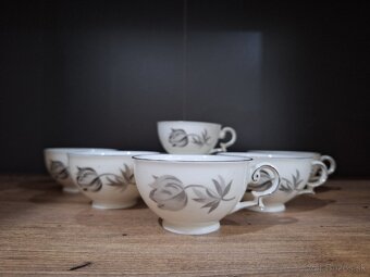 Malé retro šálky československý porcelán MZ - 2