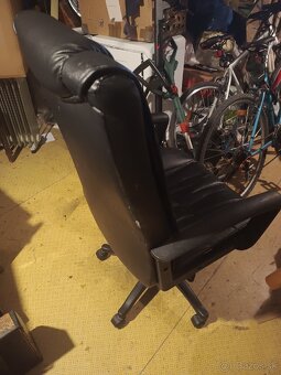 Kancelárske kožené kreslo - 2