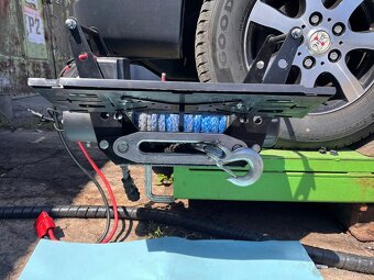 Výklopný držiak ŠPZ na navijak - 2