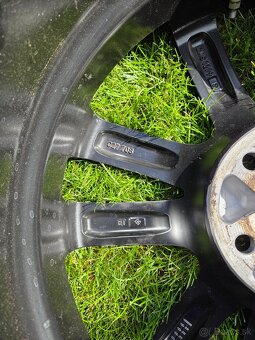 Komplety R18 Toyota Chr,Corolla+TPMS - 2