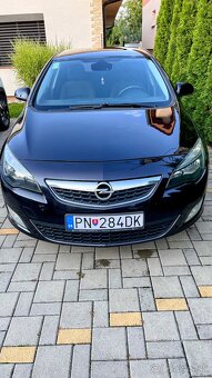Opel Astra J 1,7cdti 92kw - 2