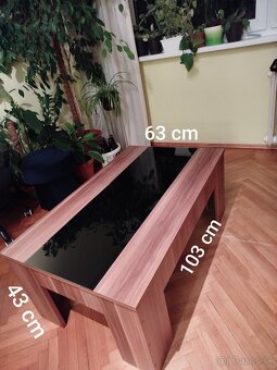 Konferenčný stolík k obývacej stene grátis - 2