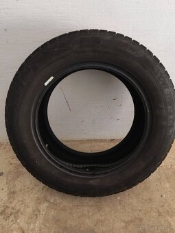 215/60 R16 zimné - 2