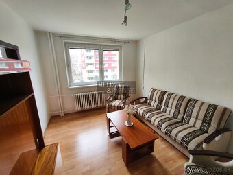 Ponúkame na predaj 2-izbový byt na Lorencovej v Krompachoch - 2