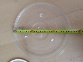 Tanier s kruhom do mikrovlnky - 2