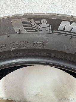 245/50r19 - 2
