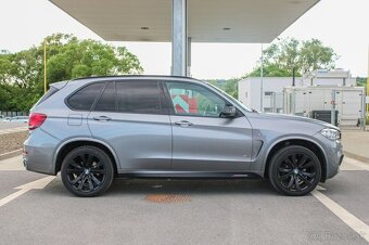 BMW X5 xDrive30d A/T - 2