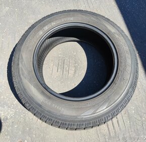 Zimné pneu Pirelli 215/65 R16 98T - 2