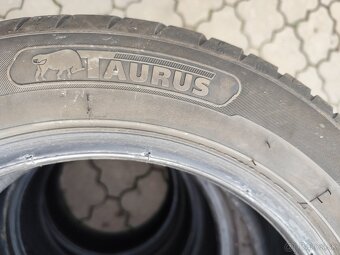 195/55 R15 Taurus - 2