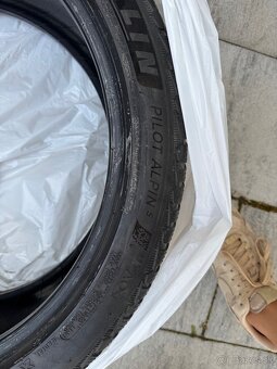Zimne pneumatiky Michelin Pilot Alpin 5 255/40 R20 - 2