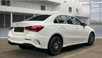 Mercedes benz A 250e - 2