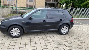 Predám golf 4 1.9 TDI 96kw upravený výkon 120kw - 2