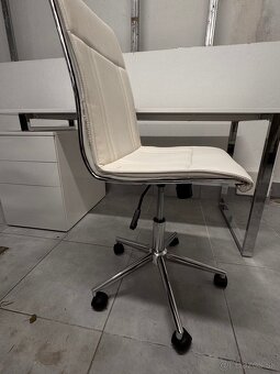 Pisaci stol plus otocna stolicka - 2