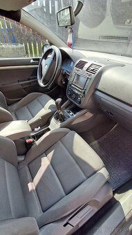 Volskwagen golf - 2