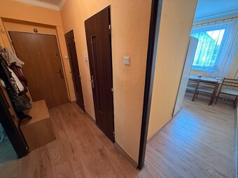 Exkluzívne APEX reality 2i s loggiou na Štúrovej Leopoldov - 2