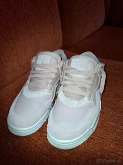 Air jordan 4 RM - 2