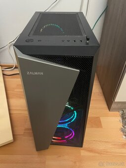 i7 9700 + GTX 1080Ti + 16GB ram - 2