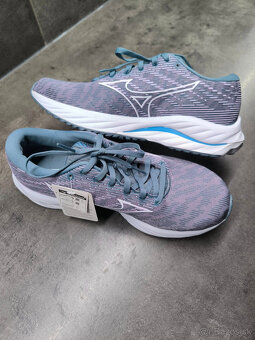 Nové Mizuno Wave Rider 26 cestné bežecké tenisky, veľ.38,5 - 2