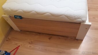 Predam postel s matracom - 2