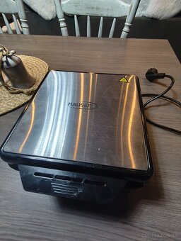 Vaflovač -oblatkovač Hauser SN-1004 1200W - 2