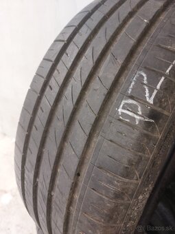 Predam letne pneu 225/55R16 - 2