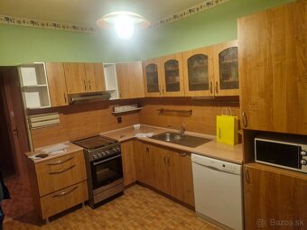 Kuchynská linka - 2