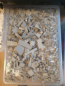 Lego mix 9.2 kg + navody - 2