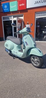 Vespa 125 Gts - 2