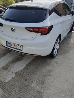 Opel Astra k - 2
