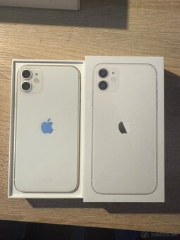 iPhone 11, Apple Watch Series 4 44mm - 2