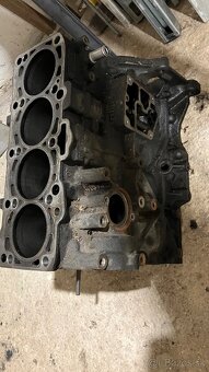 Blok motora AUDI SKODA SEAT VW 2.0 TDI BMM - 2