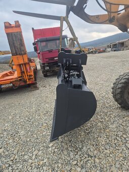Svahovacia varecha lyžica lopata - 2