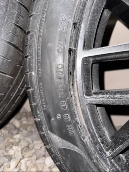 Pneumatiky Pirelli P Zero (PZ4) SC 235/45 ZR18 98 Y - 2