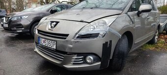 Peugeot 5008 1.6 hdi - 2