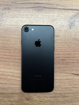 iPhone 7 128 GB - 2