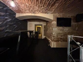 Obchodný priestor ideálny pre nočný klub priamo v centre - 2