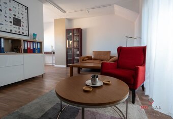 2 izbový byt priame centrum Topoľčany / PRENAJOM - 2
