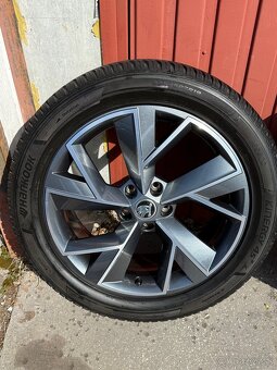 Elektróny Skoda Kodiaq R19 ET43 7J celoročné pneumatiky - 2
