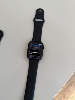 Apple Watch Series 7 45mm - 2