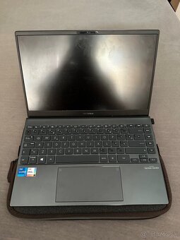 ASUS ZenBook – i7, 16GB RAM, 512GB SSD – problém s klávesmi - 2