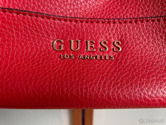 Cervena kabelka Guess - 2