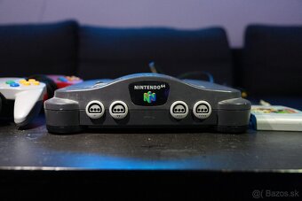 Nintendo 64 konzola + 3 ovládače (jeden Pokémon edícia) + Di - 2