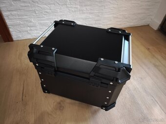 Kufor na motocykel Topcase + platňa - 2