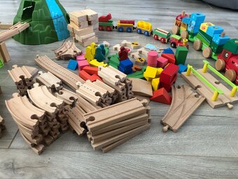 Drevené koľajnice a vlak - 2